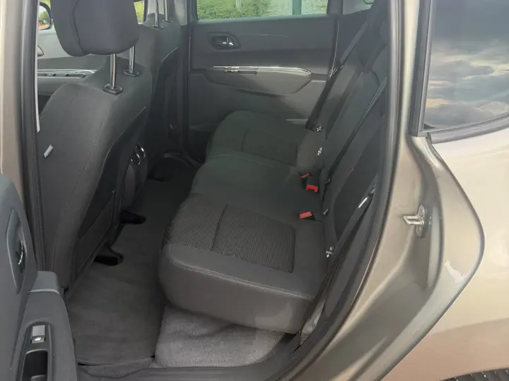 Peugeot 3008 foto 15