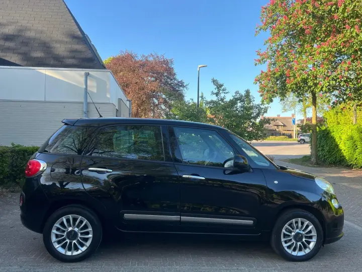 Fiat 500L foto 15